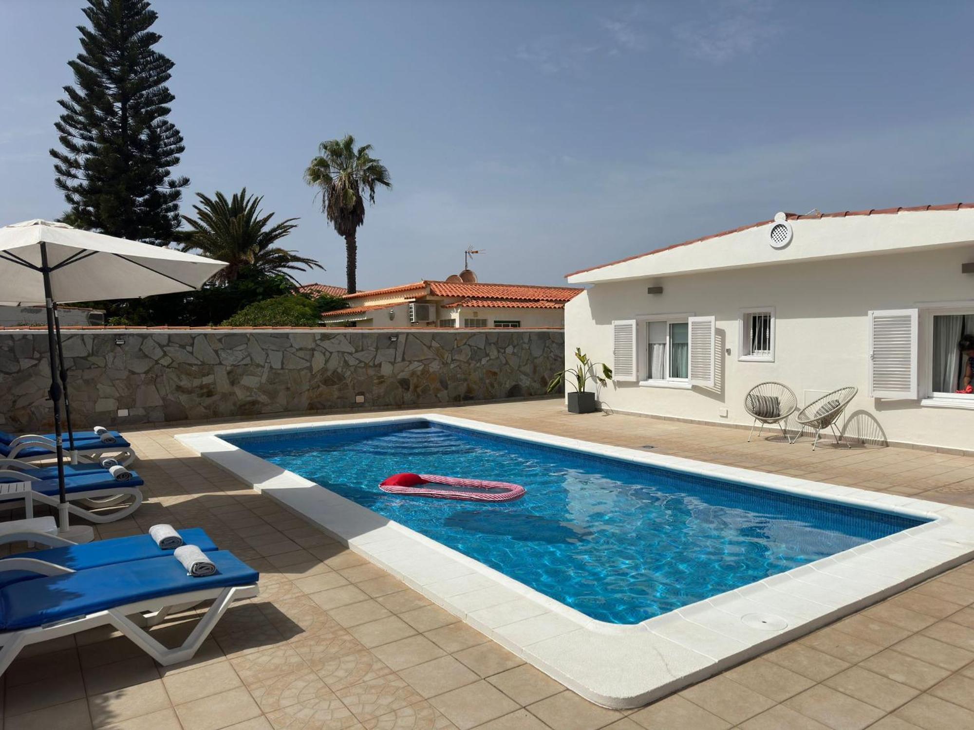 Beachfront Villa And Pool Puerto de Santiago  Ngoại thất bức ảnh