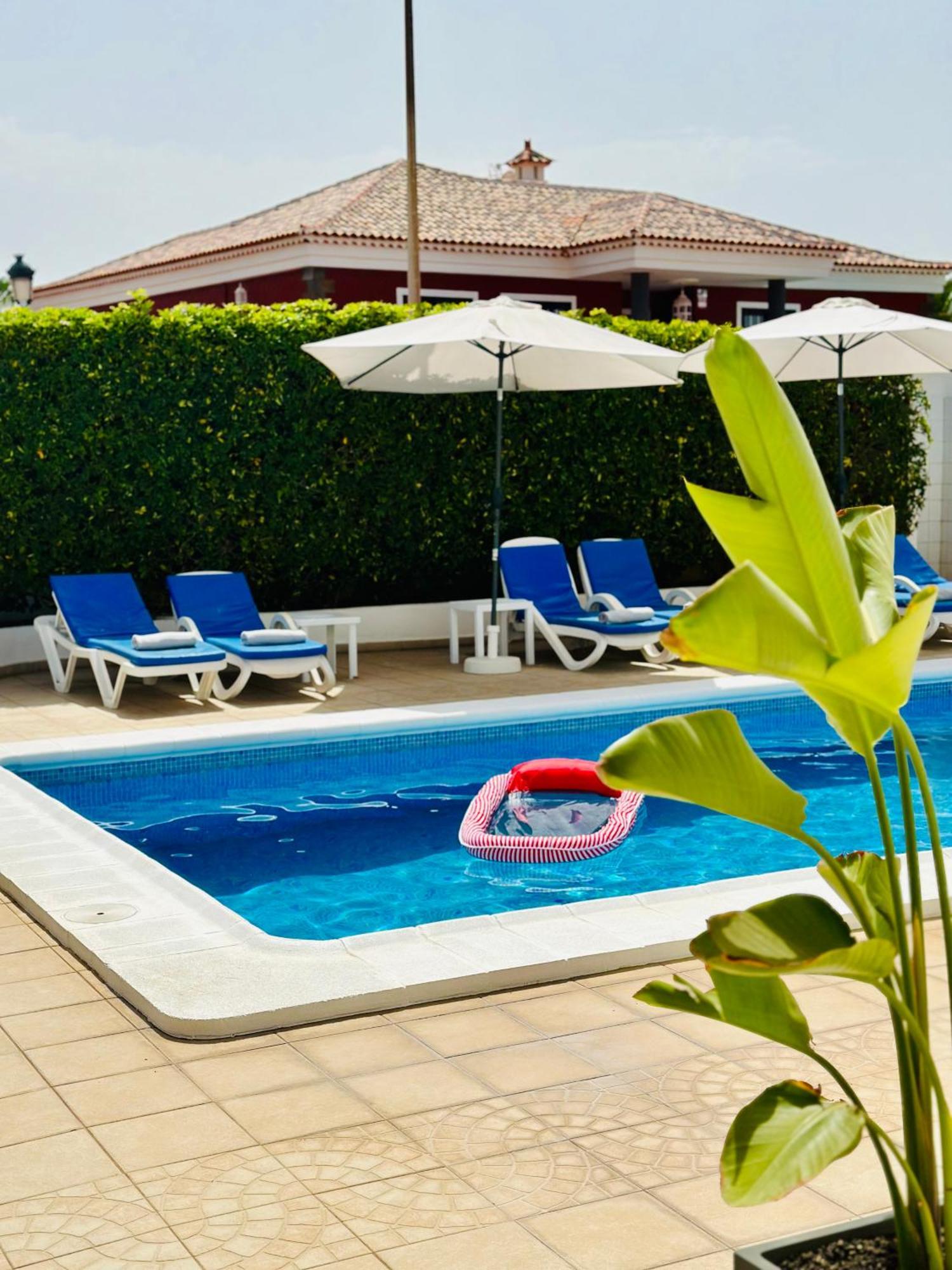 Beachfront Villa And Pool Puerto de Santiago  Ngoại thất bức ảnh