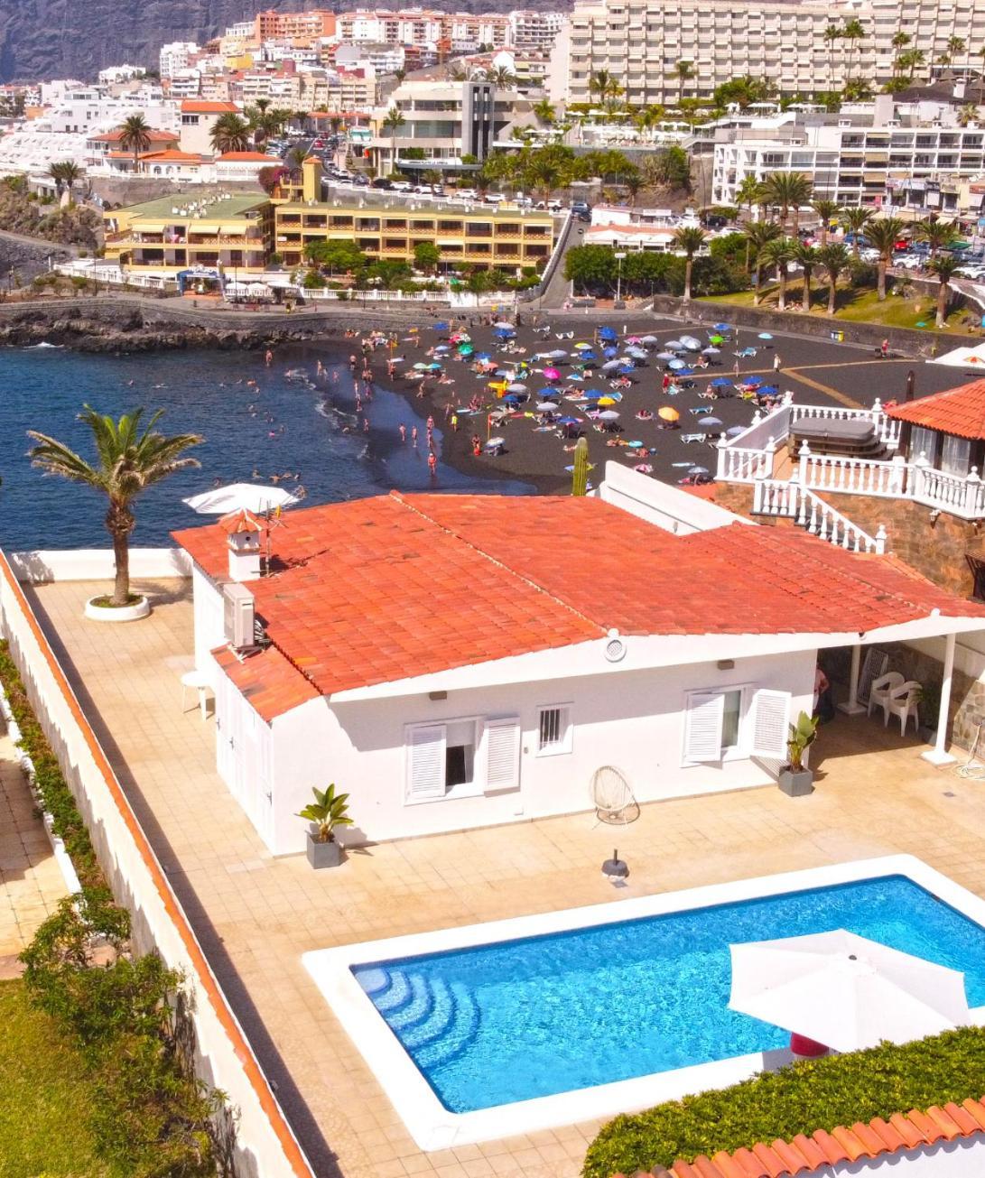 Beachfront Villa And Pool Puerto de Santiago  Ngoại thất bức ảnh